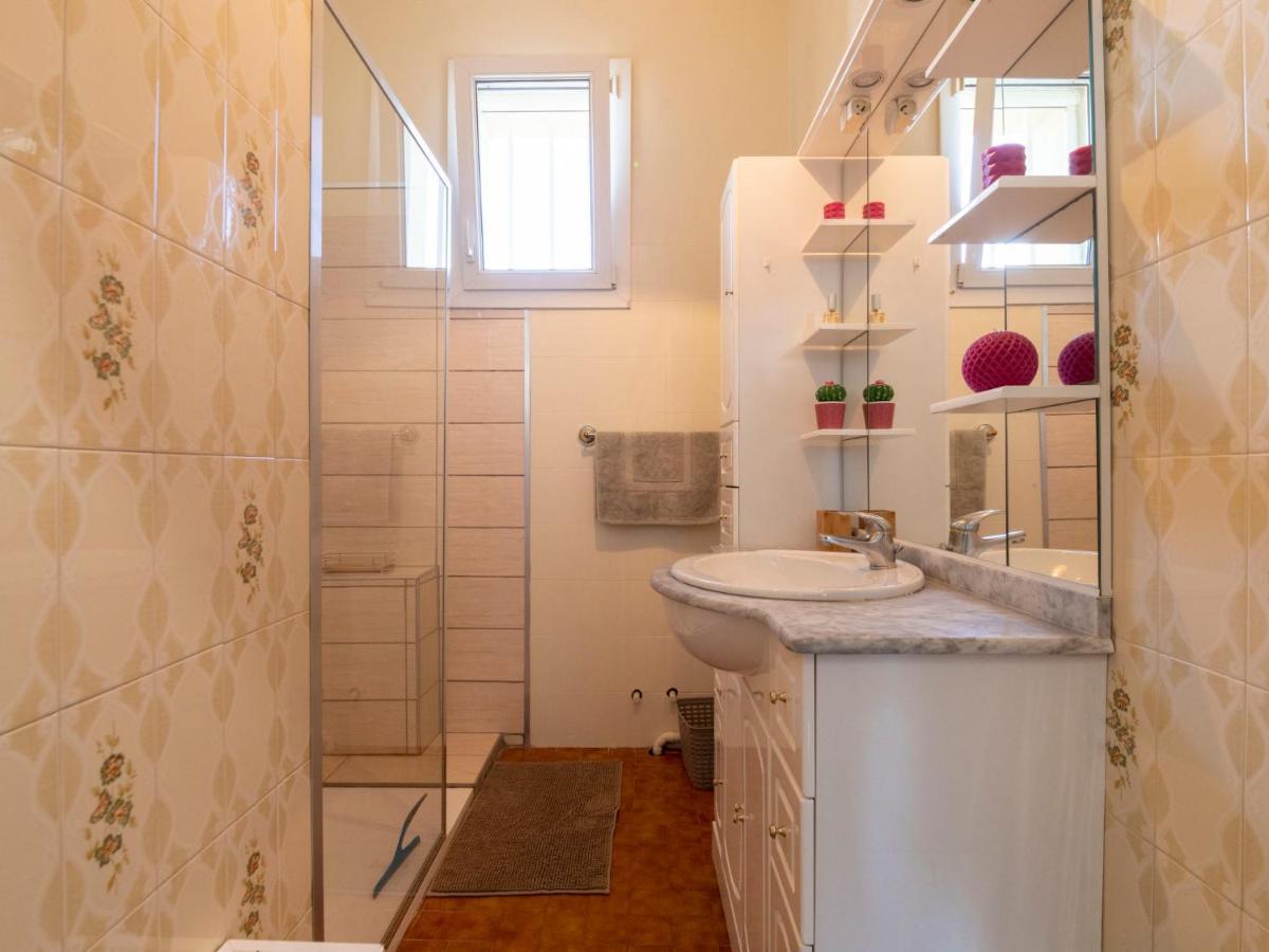 Holiday Home Mas De La Gourmette By Interhome Châteaurenard Kültér fotó